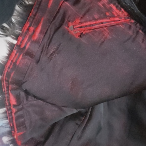 Coat - Picture 6 of 7